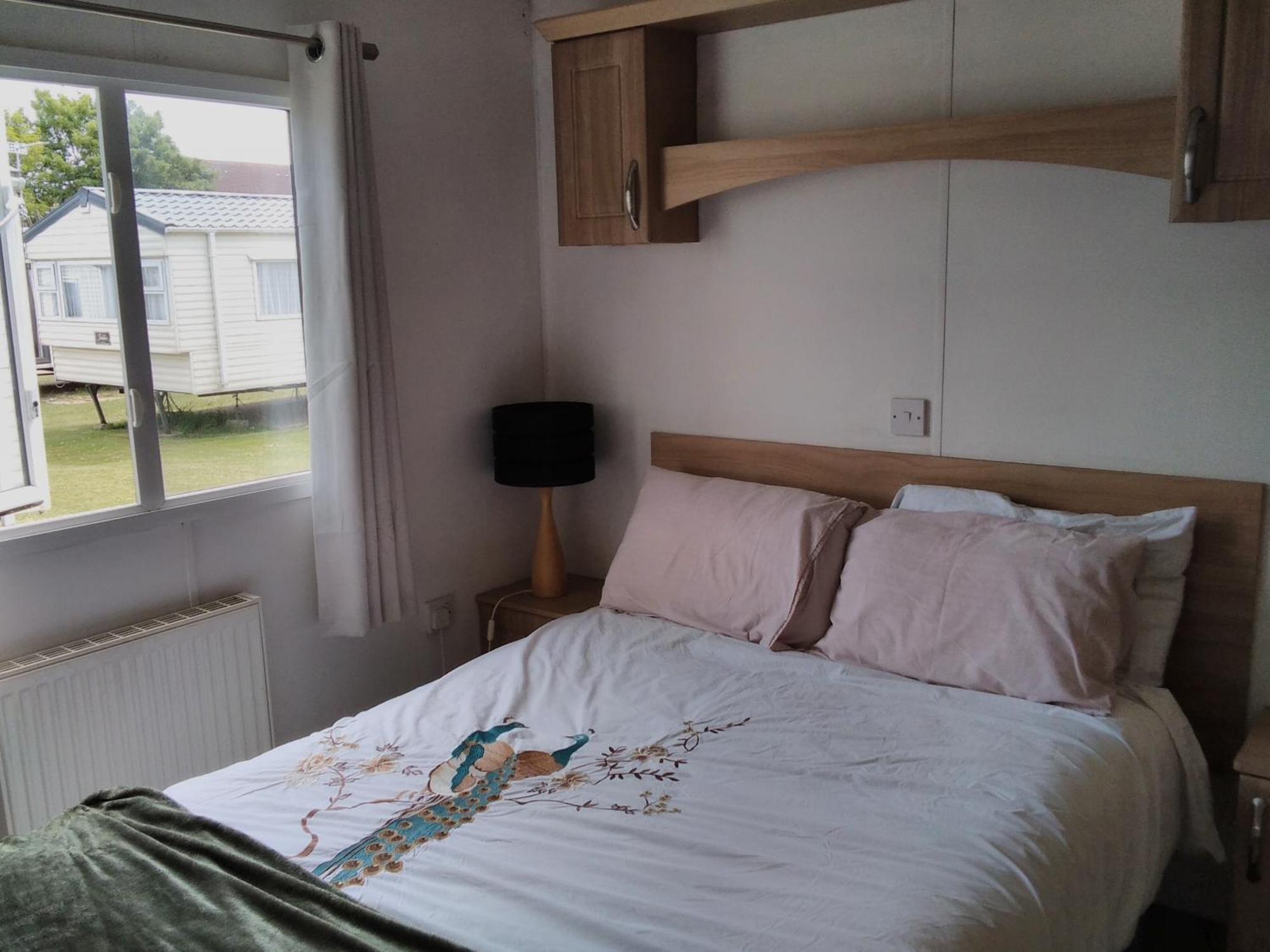 Private Caravan Situated At Parkdean Holiday Resort St Margaret'S At Cliffe Number 18 Extérieur photo