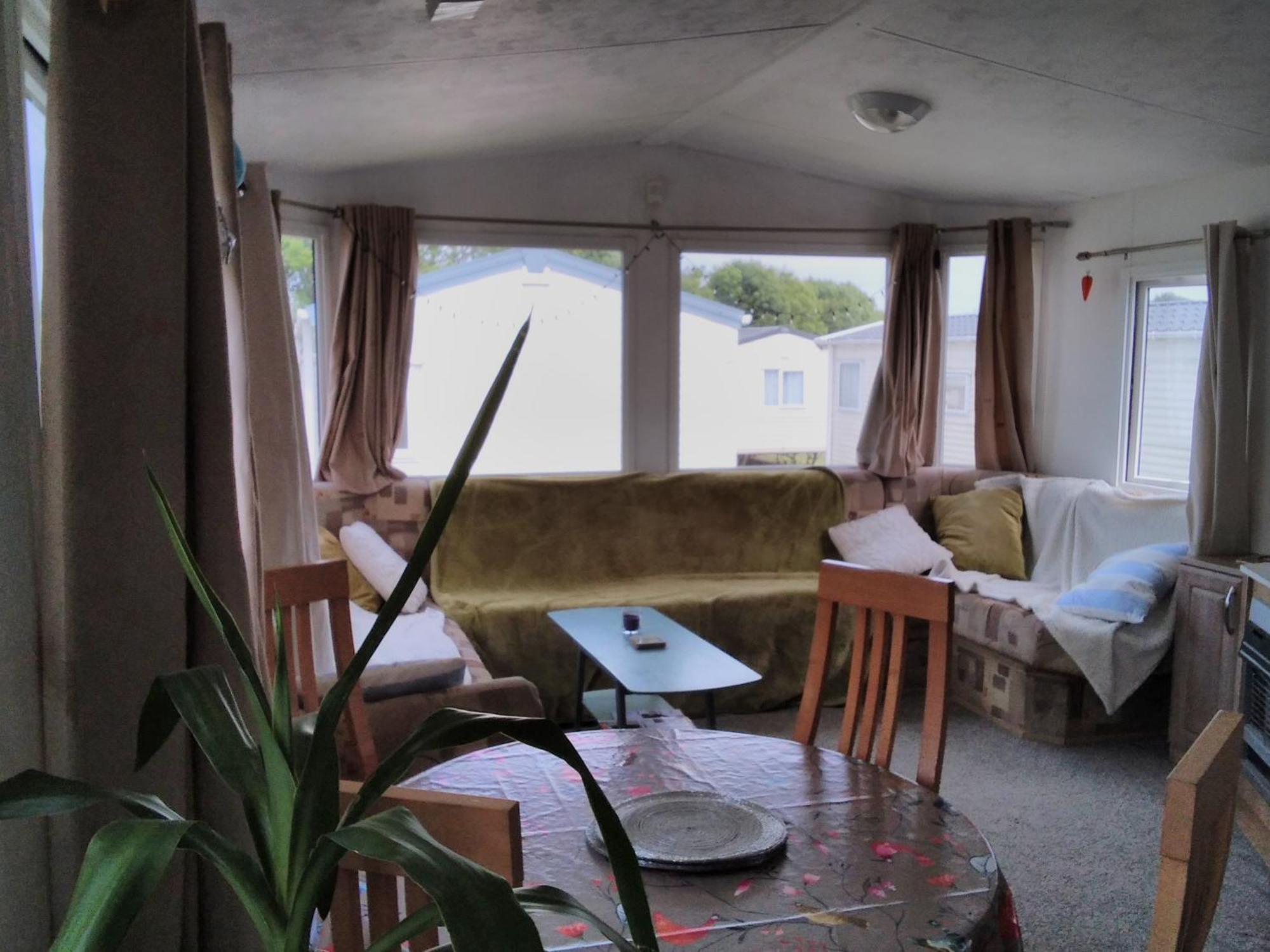 Private Caravan Situated At Parkdean Holiday Resort St Margaret'S At Cliffe Number 18 Extérieur photo