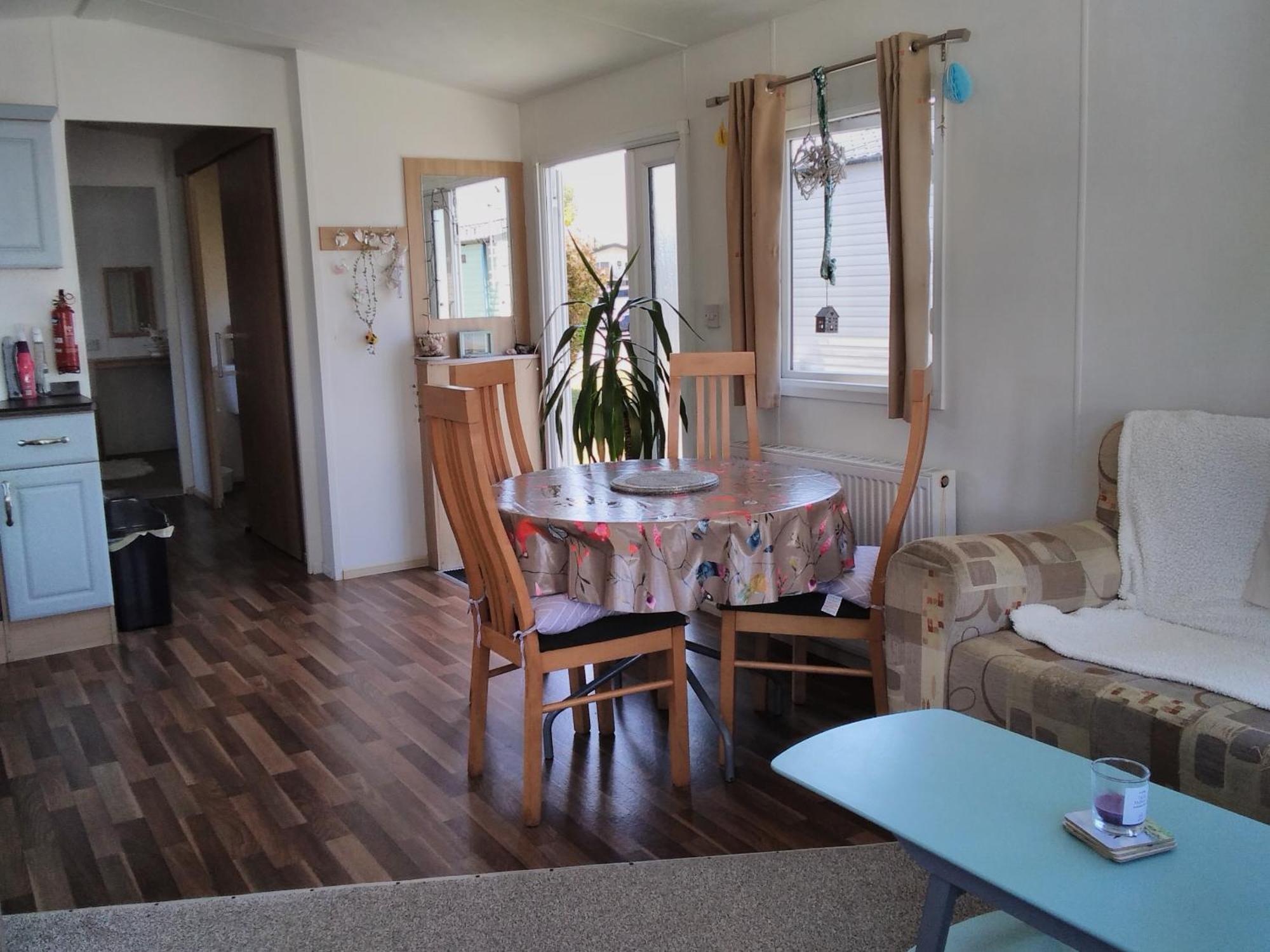 Private Caravan Situated At Parkdean Holiday Resort St Margaret'S At Cliffe Number 18 Extérieur photo