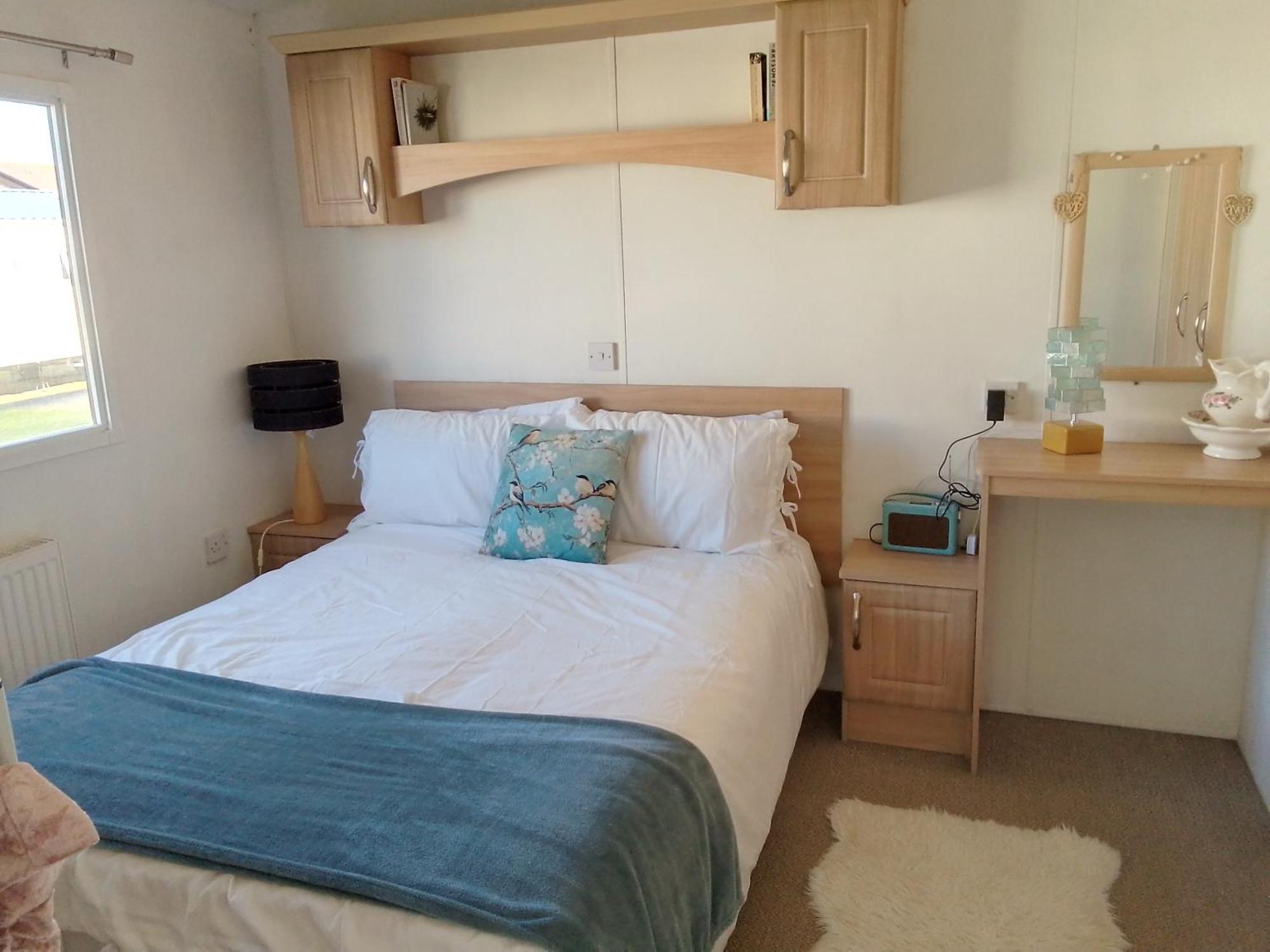 Private Caravan Situated At Parkdean Holiday Resort St Margaret'S At Cliffe Number 18 Extérieur photo