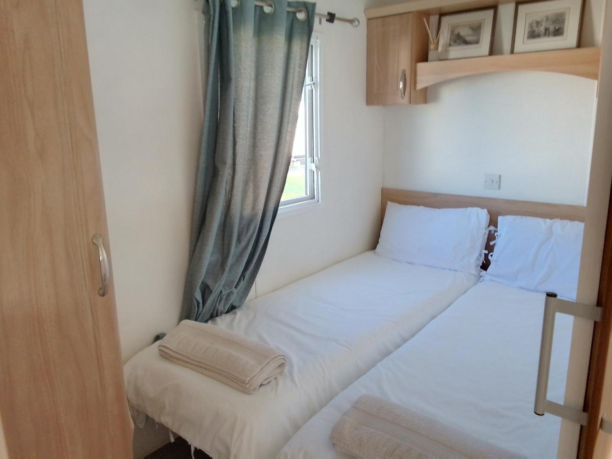 Private Caravan Situated At Parkdean Holiday Resort St Margaret'S At Cliffe Number 18 Extérieur photo